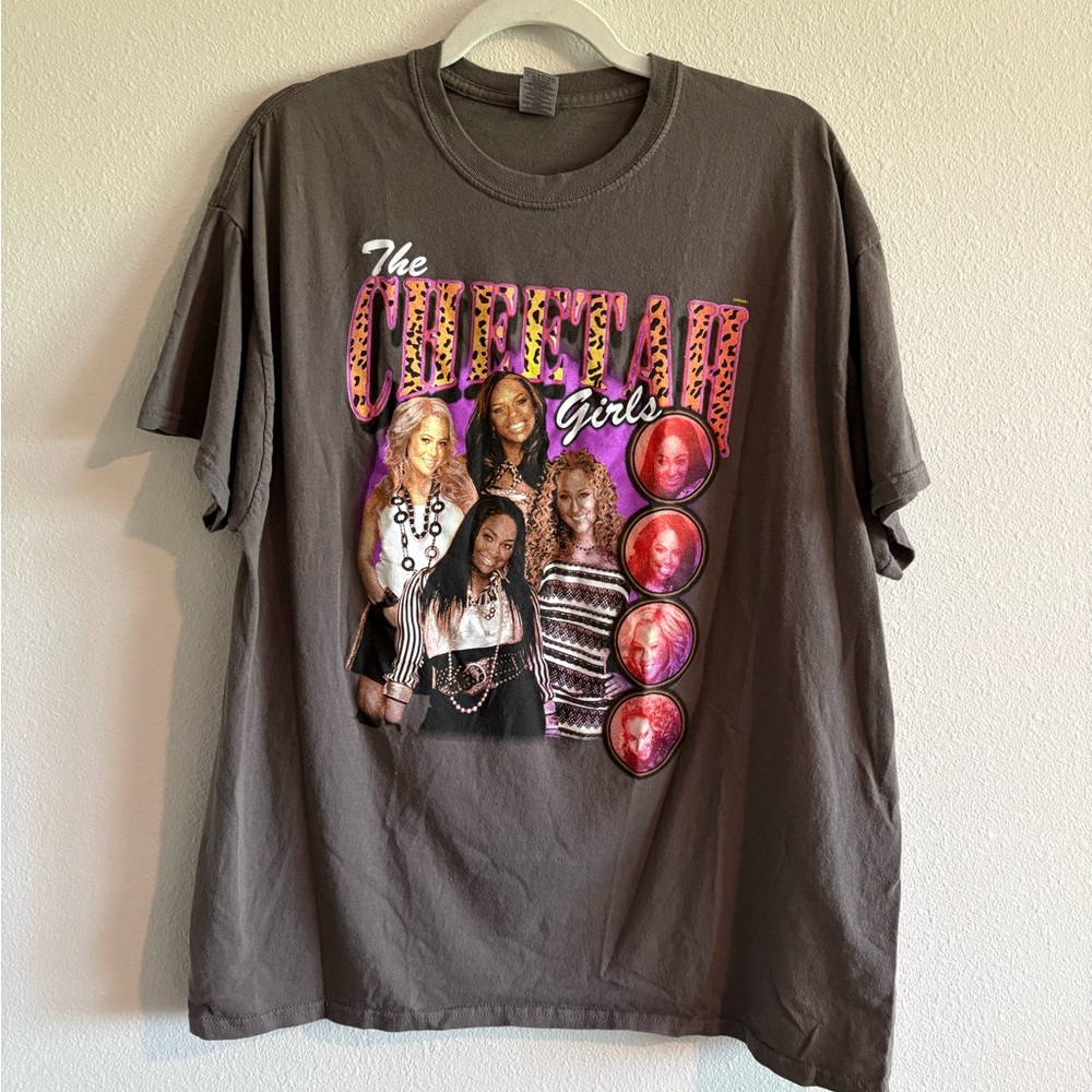 The Cheetah Girls T-Shirt Short-Sleeve Tee XL Y2K 2000s Gray Disney Channel